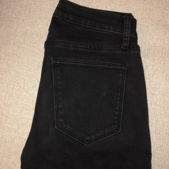 Black Jeans - Picture 3 of 4